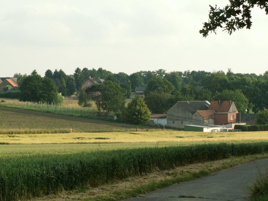 Rl Guesthouses Geilenkirchen Exterior photo